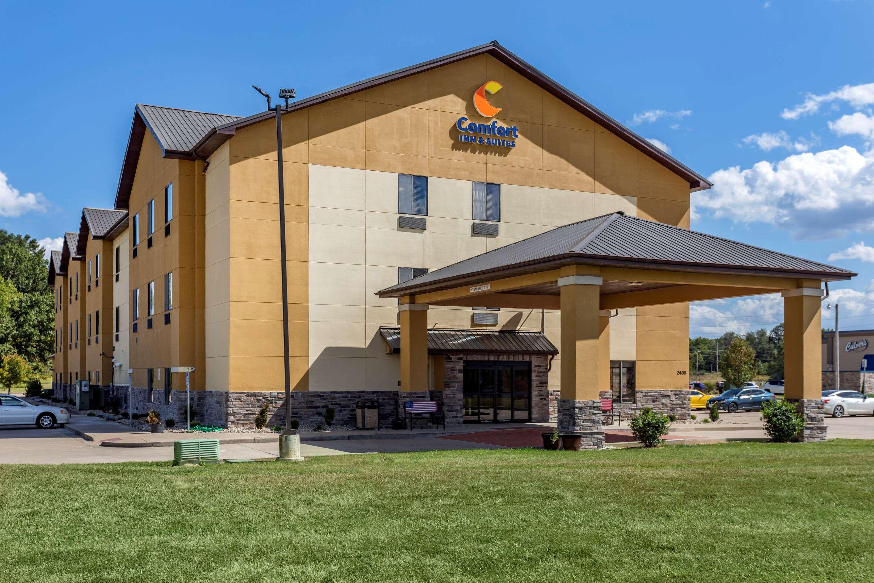 Comfort Inn & Suites Carbondale University Area Экстерьер фото