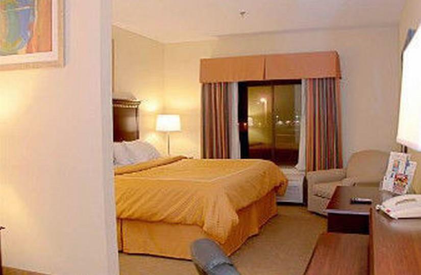 Comfort Inn & Suites Carbondale University Area Экстерьер фото